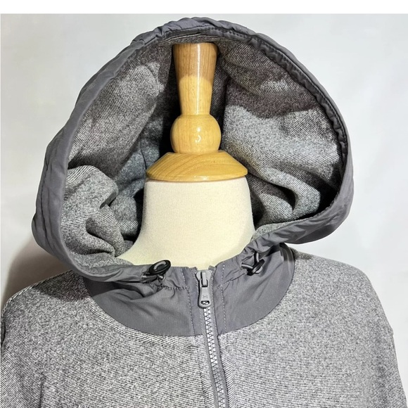 Under Armour Coldgear Loose Hooded Full Zip Jacket Size 2XL Grey LKNW Cond. - Picture 2 of 11